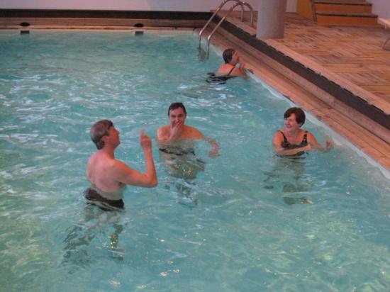Premier soir, déjà à la piscine !