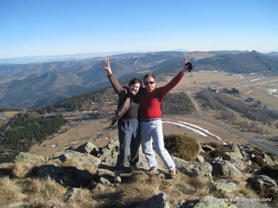 Micheline et Bernard au sommet du Mont Gerbier de Jonc