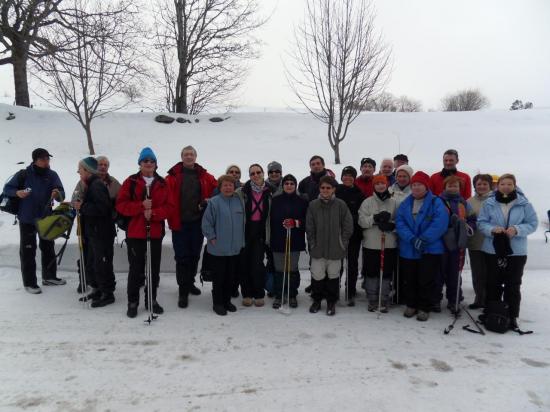 Le groupe des raquettistes et skieurs